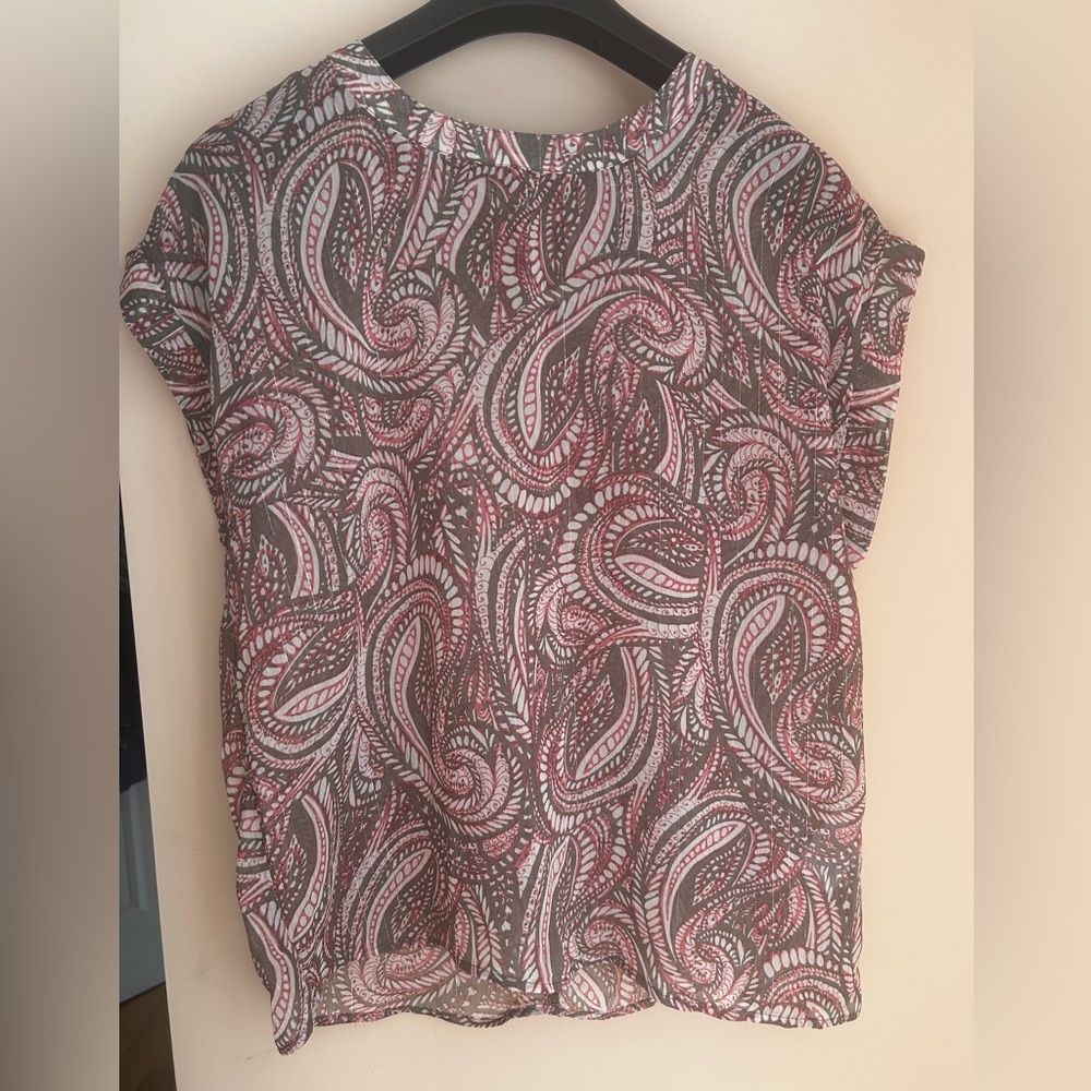 Elegant Paisley Blouse in Red and White